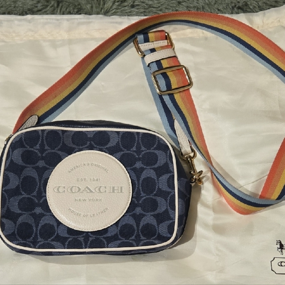 Dempsey Camera Bag In Signature Jacquard With Patch